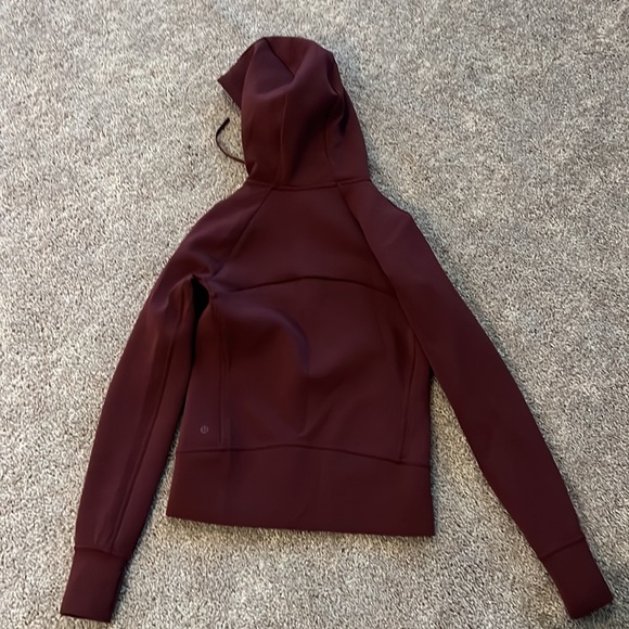 Lululemon Technology Hoodie - Picture 4 of 6